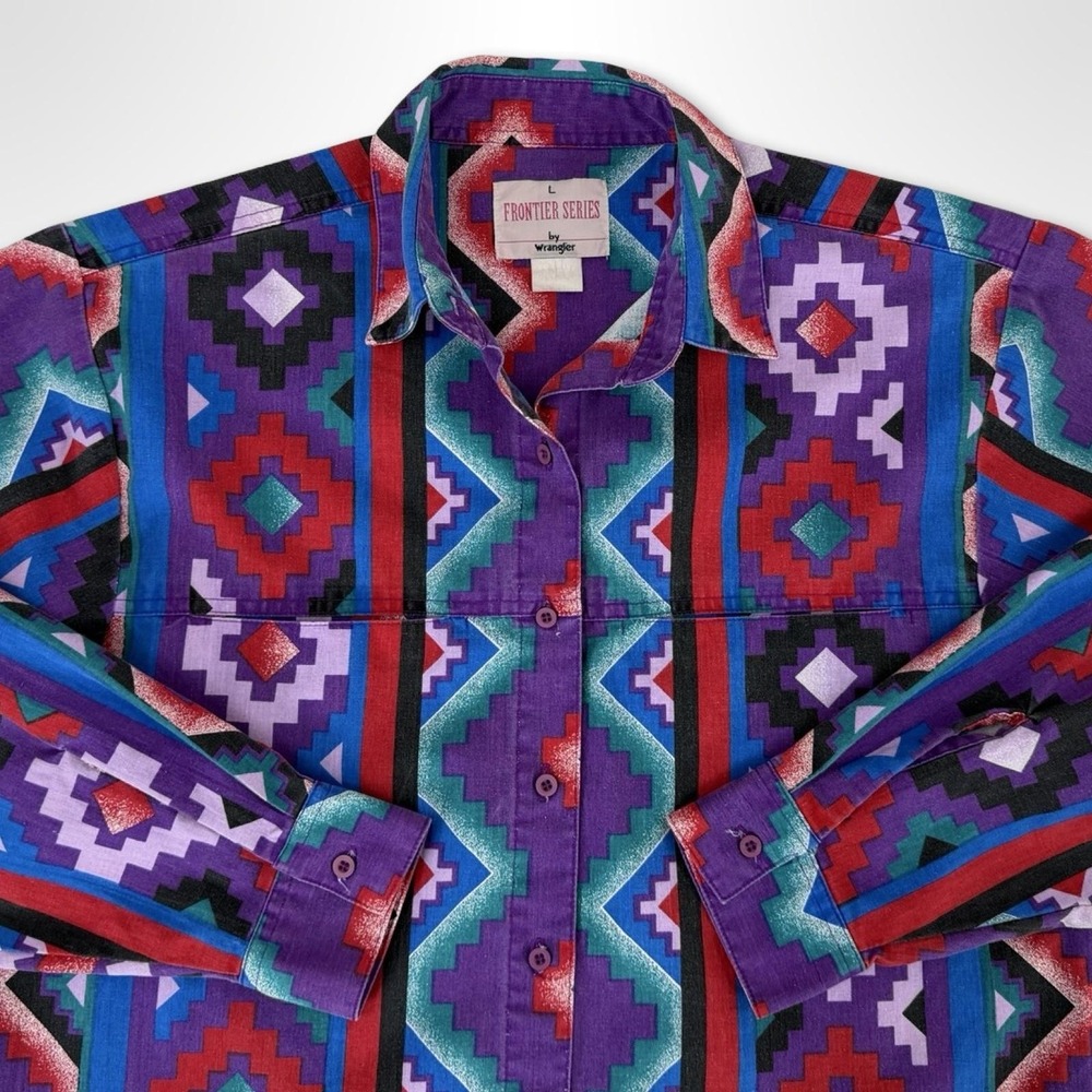 Wrangler Frontier Womens L Aztec Western Geometric Button Front Shirt - Picture 4 of 6